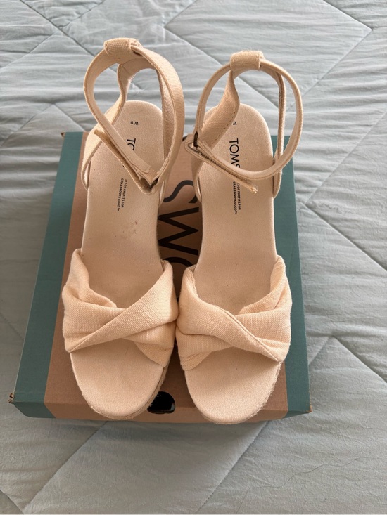 Toms Shoes - TOMS Women's cream Ankle-Strap Knot Front Sandals
